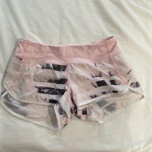 Lululemon Speed Up Short